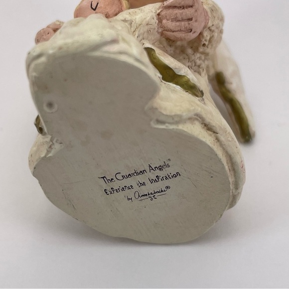 Miniature Sculpture Guardian Angel - Picture 9 of 13